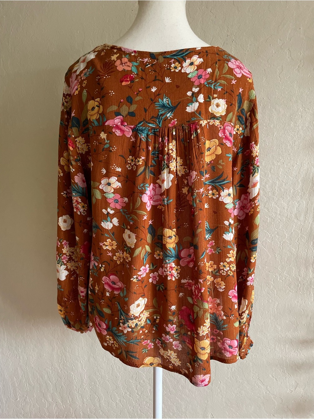 5 for $50 Anthropologie floral boho top - Picture 5 of 8
